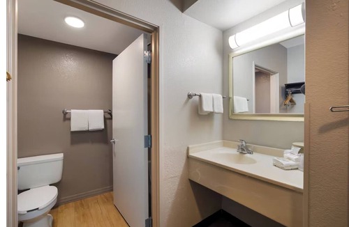 Cortaro Hotel | Family-Friendly Room Close to Tucson Mall – Kids Stay, Free Relax at Your Speed