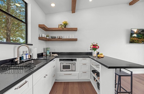 Waller House | Finca Agave Deluxe Home No. 8 Bluebonnet