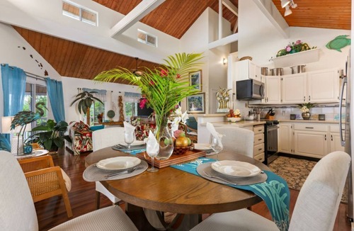 Kona Paradise House | FREE CRUISE TOUR w/h Gift Basket! PANORAMIC OCEAN VIEWS LAST Minute Rates!