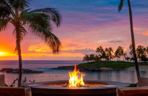 Ko Olina Villa | gorgeous and relaxing view of the resorts many pools and amenities.