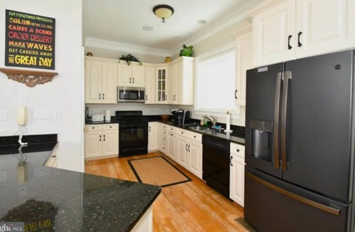North Ocean City House | Gorgeous Beach Retreat Semi-Private Pool Views Bikes Grill