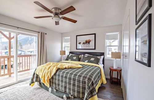 Haines Condo | Gorgeous Chilkat Tower #1, 2BR Condo, downtown