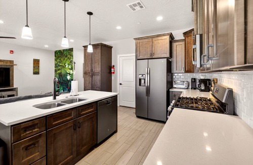 Hurricane House | Grand Group Rental,19BR Luxury Compound -Sleeps 54