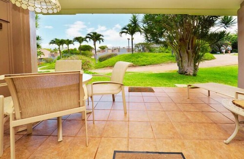 Kaanapali Condo | Great Value! Walk to Whaler's Village, beachfront cabana, pool, gym