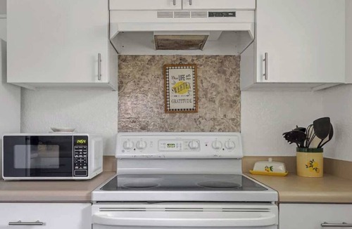 New Braunfels Ski Chalet | Guadalupe Riverfront | Deck, Kayak + Fire Pit