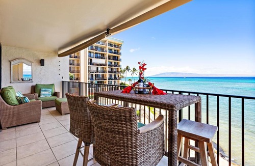 Kahana Apartment | Hololani A304