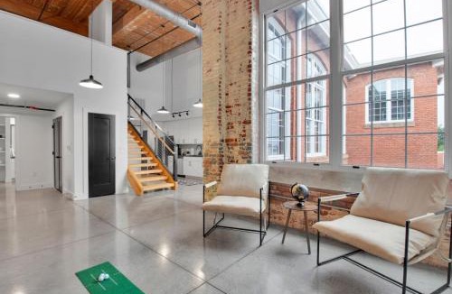 Judson Apartment | Huge Open Loft Arts District 5 mins to DT GVL