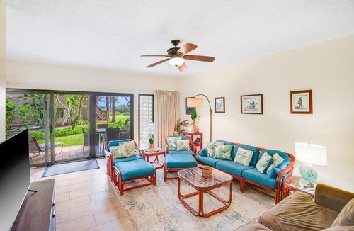 Lihue House | Kaha Lani - 5BR Oceanfront - Sleeps 14