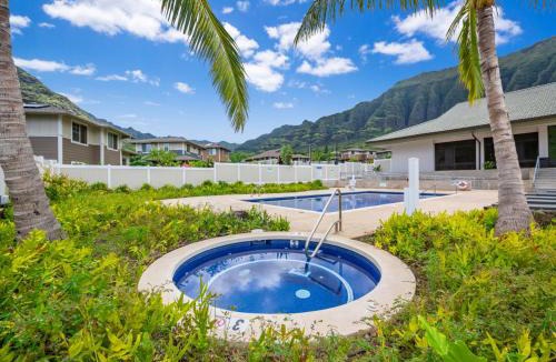 Makaha Valley House | Kalo Homes - Moana Beach Cottage