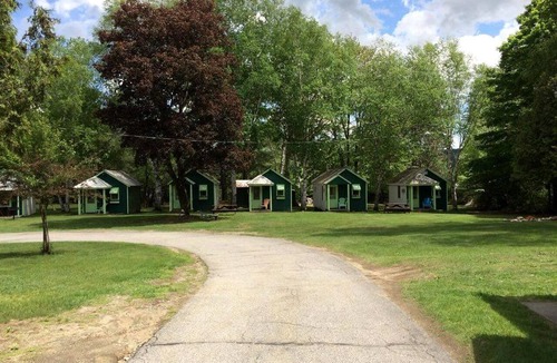 Schroon Lake Cabin | Lakeside Cabin Rental with an Outdoor Fire Pit in the Adirondacks of New York