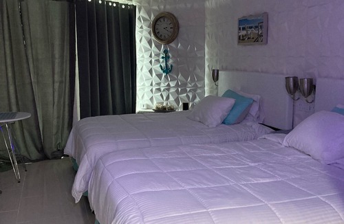Myrtle Beach Apartment | LOCATION-LOCATION-LOCATION -Ocean Front studio @Sands Ocean Club/Ocean Annie’s