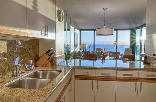 Honokowai Condo | Mahana 717 ~ Time to Escape to Maui!