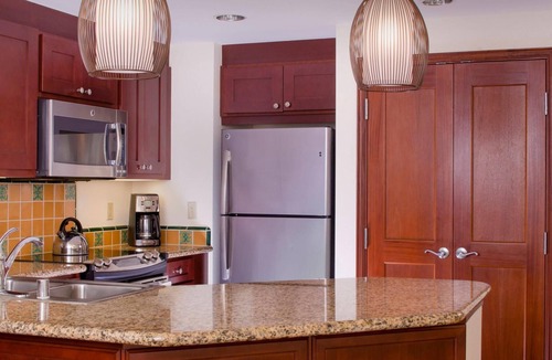 Ko Olina Resort | Marriott Ko Olina Beach Club - 2 Bedroom Sleeps 8