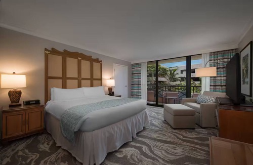 Kaanapali Resort | Marriott Maui Ocean Club 1 Bedroom/2 Bath Suite on the beach-full resort access