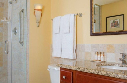 Ko Olina Resort | Marriott's Ko Olina Beach Club - 2 King-sized Bedroom Ocean View