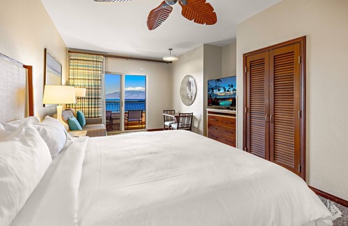 Kaanapali Villa | Maui Resort Rentals: Marriott's Maui Ocean Club Oceanfront Studio Villa