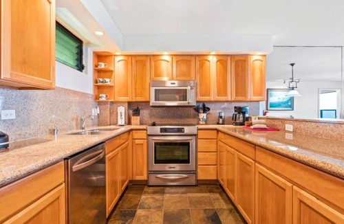 Poipu Condo | Modern Retreat W/Kitchen and Lanai–Poipu Shores