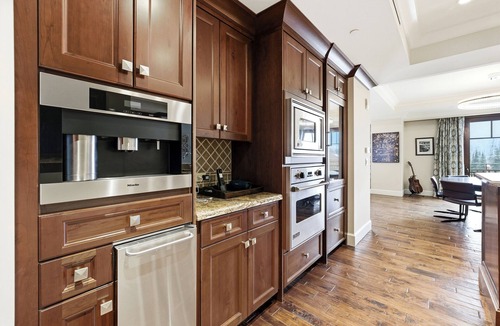 Empire Pass Apartment | Montage Haven | Ski-in/Ski-out luxury escape