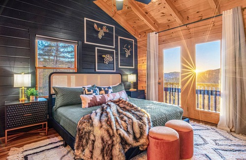 Marion Cabin | Mountain Views! Hot Tub, Games, Theater, Fire Pit