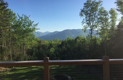 Keene House | NEWER HOME - KEENE, KEENE VALLEY, LAKE PLACID AREA JULY 2026 is WIDE OPEN