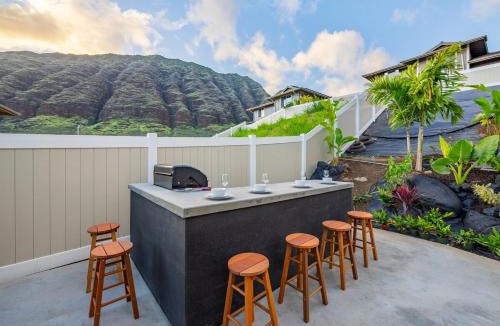 Makaha Valley House | Oahu Family retreat-Beach 5min away-Oceanview