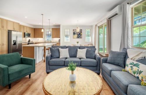 Makaha Valley House | Oahu Family retreat-Beach 5min away-Oceanview