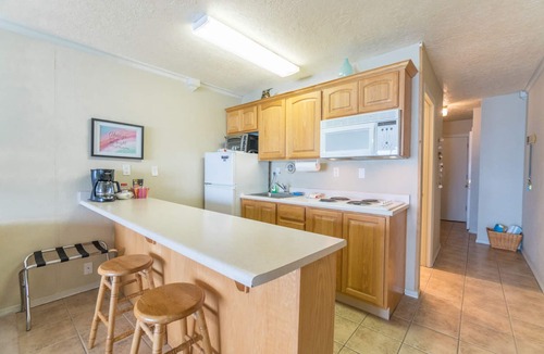 Lincoln City Condo | Oceanfront condo located in the heart of Lincoln City with a swimming pool!