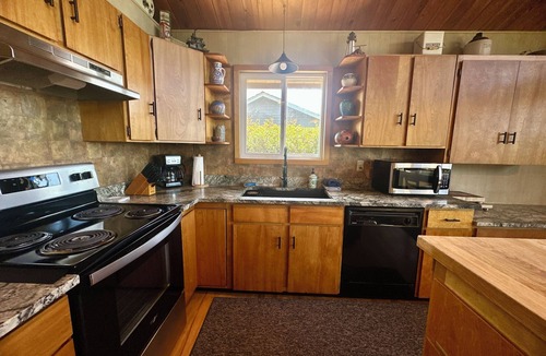 Sandpiper Village House | One Hundred Thousand Welcomes