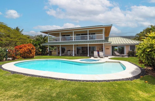 Kailua-Kona House | 🌴Panoramic Ocean Views Private Pool + Spa AC 4BR Kona Retreat Sleeps 10🌴