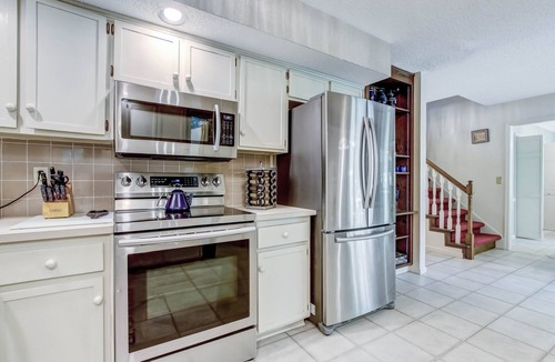 Amelia City House | Paradise Cove - Hosted by Moore AI Rentals