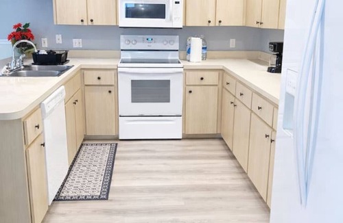 Fruitville House | Peaceful Sarasota Stay Professionals Long Stays