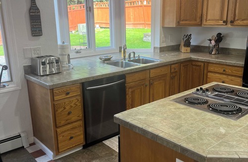 Old Seward - Oceanview House | Perfect home base for exploring Anchorage and beyond.