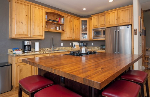 Winter Park House | Pet Friendly, luxurious home, private hot tub and more!