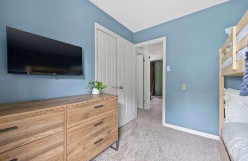 Upper Arlington House | Pool-HotTub-GameRoom-FirePit-Gym-Sauna-Playground