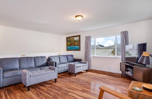 Hauula House | Quiet Hauula Townhome just minutes from beautiful beach