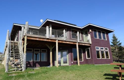 Diamond Ridge House | Raven Guesthouse