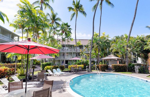 Historic Kailua Village Condo | Remodeled & private studio with WiFi, balcony, & shared pool/hot tub/gas grills