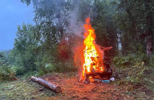 Talkeetna Cabin | River Creek Camp