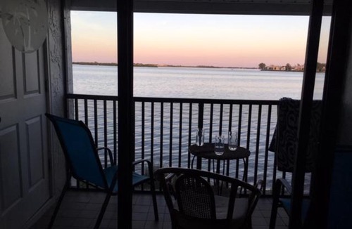 Bradenton Beach Apartment | Runaway Bay 242 - 1418878