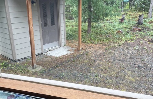 Funny River Cabin | Serene 1-bedroom cabin in Soldotna perfect for cozy getaway Kenai River close by