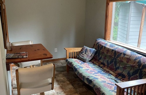 Funny River Cabin | Serene 1-bedroom cabin in Soldotna perfect for cozy getaway Kenai River close by