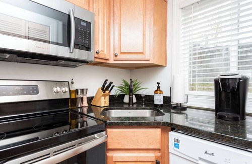 Chalet Village Condo | SKY HIGH VIEWS - Indoor and out door pool - hot tub - Gatlinburg