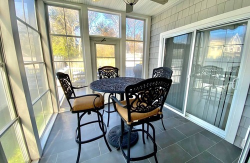 South Rehoboth House | STEPS TO REHOBOTH BEACH BOARDWALK!