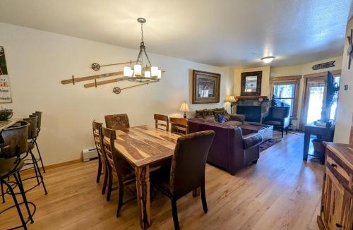 Mountain House House | Tenderfoot Lodge 2611 by SummitCove Lodging in Colorado