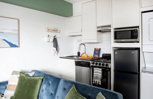 Virginia Highland Apartment | The Audrey – Downtown Atlanta Apartment + Rooftop