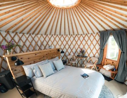 Seward Hotel | The Iceberg Inn