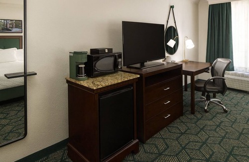 Athens Hotel | The Stay That Makes Travel Better | Free Parking | Seasonal Pool