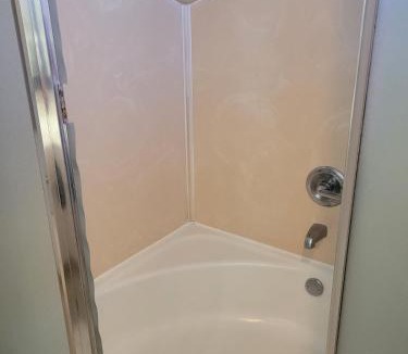 Waikiki Apartment | Waikiki Shore 1310