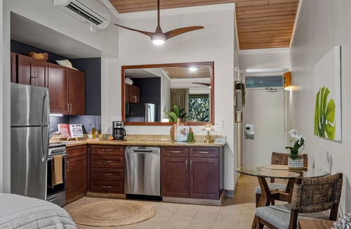 Napili Condo | Walk to Beach and Dining + AC - Napili Shores D224 - Updated Studio