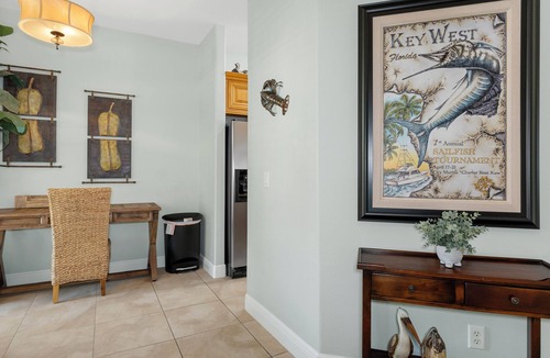 Homosassa Villa | Waterfront! Docks available for rent and extra parking lot and ice machine